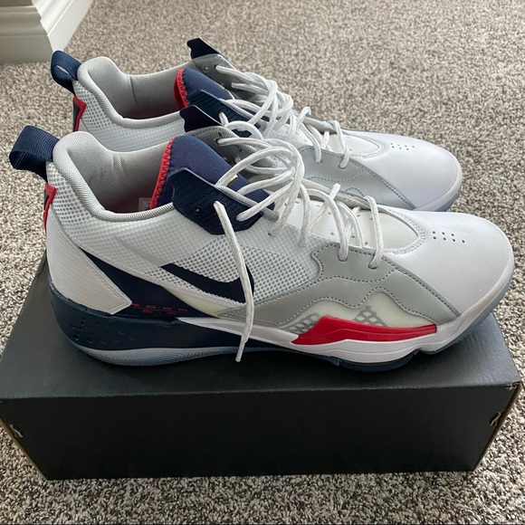 Jordan Mens Nike Zoom 92 Olympics Red White Navy Blue Sneakers - Picture 3 of 8